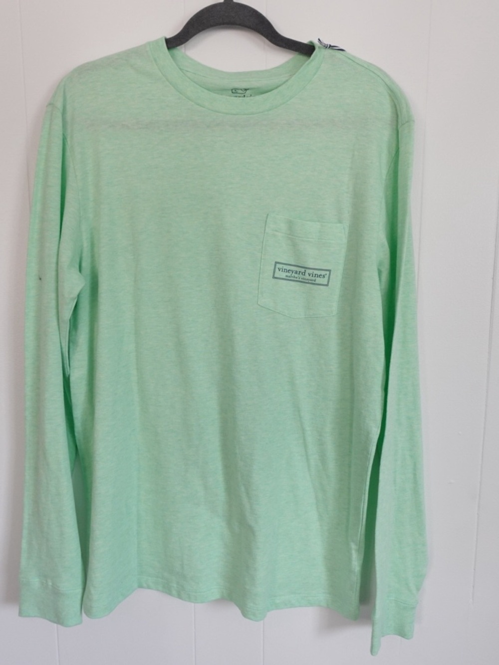 NWT Vineyard Vines Men’s Long-Sleeve Pocket Tee — Mint
